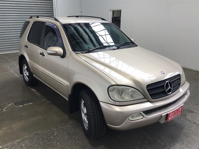 Mercedes ML270
